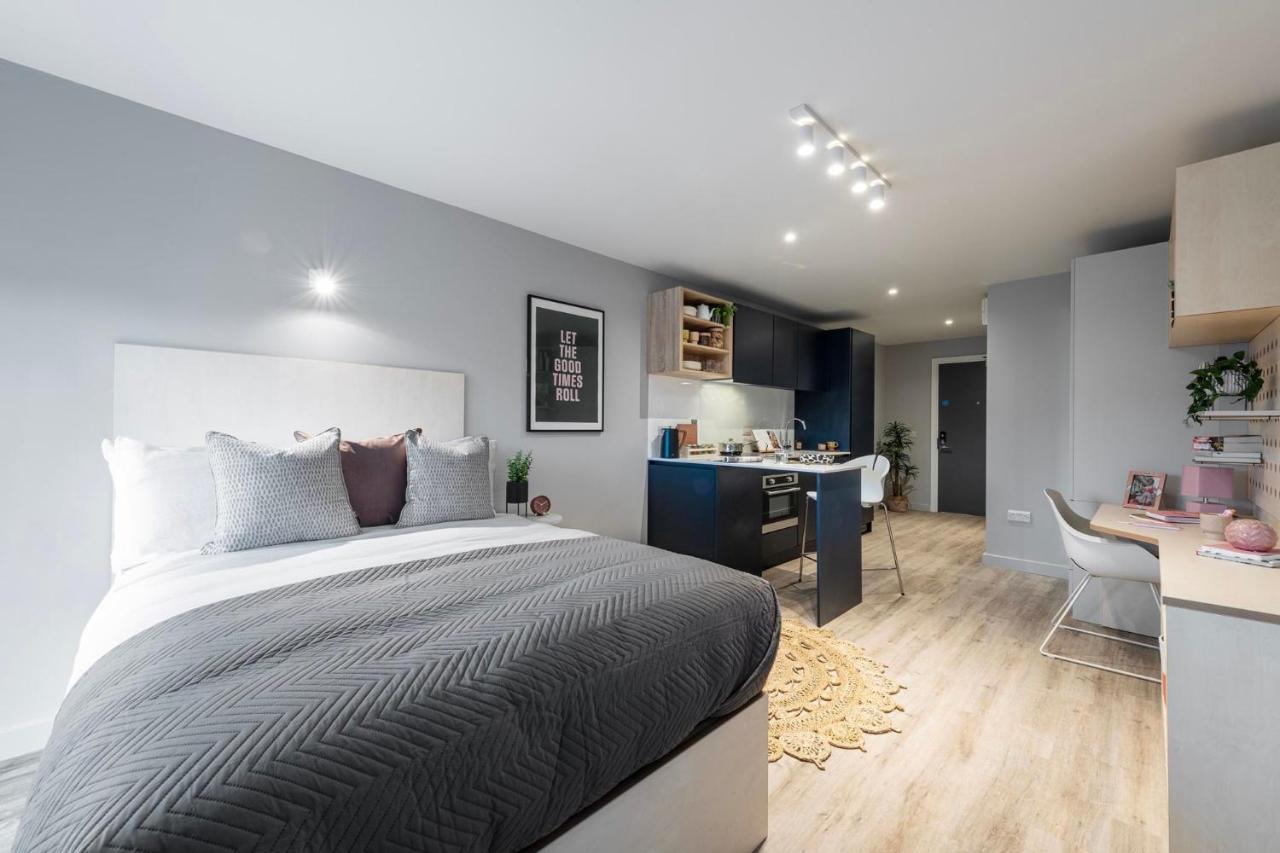 Modern At Huxley In The Heart Of Édimbourg